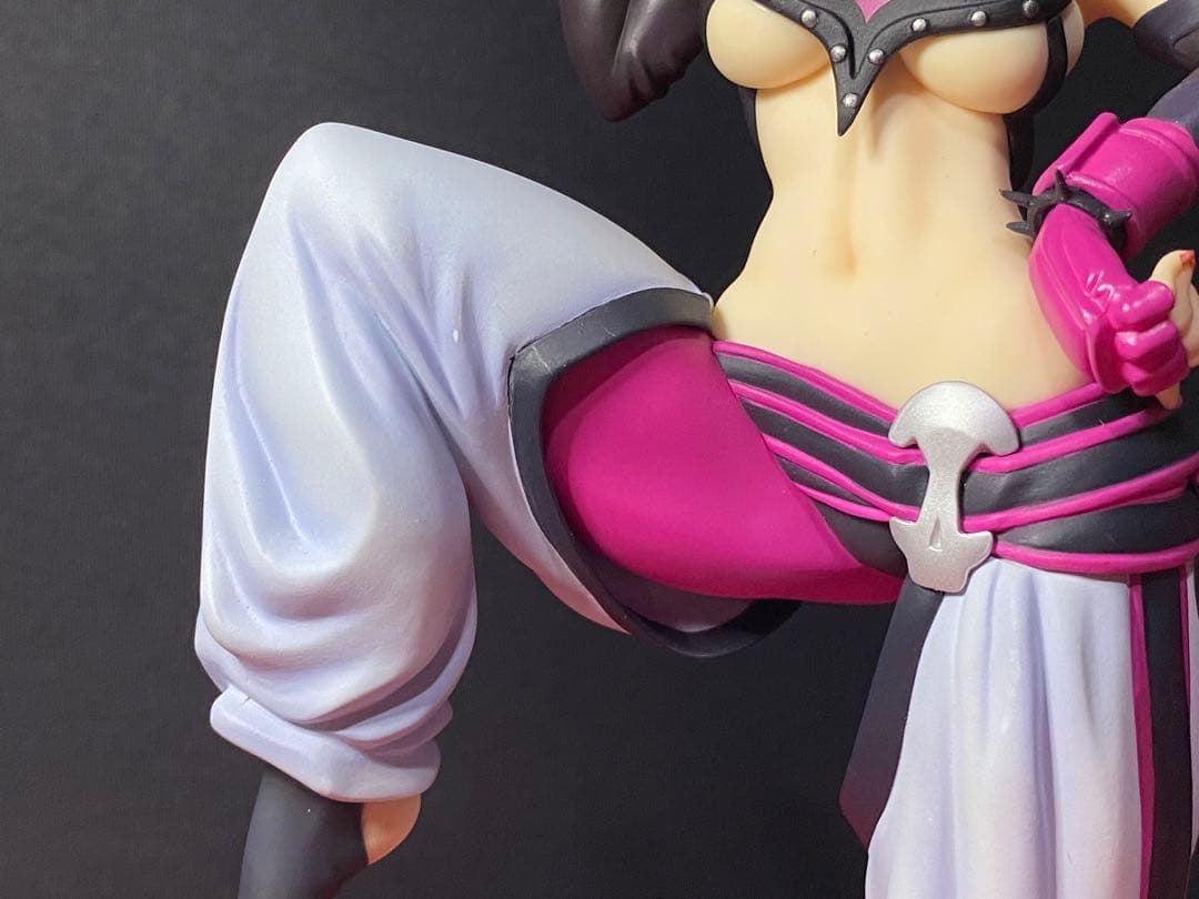 ストリートファイター美少女　ジュリ フィギュア