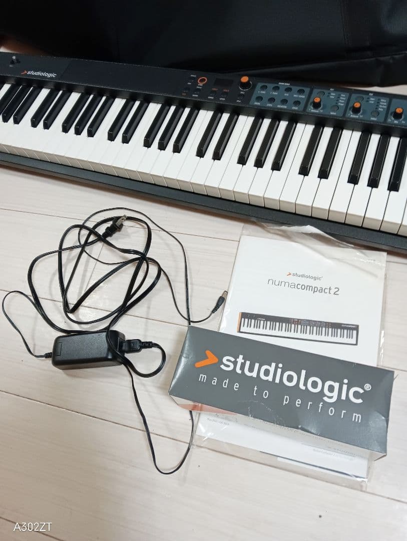 numacompat 2 88鍵 電子キーボード　キャリングケース付き