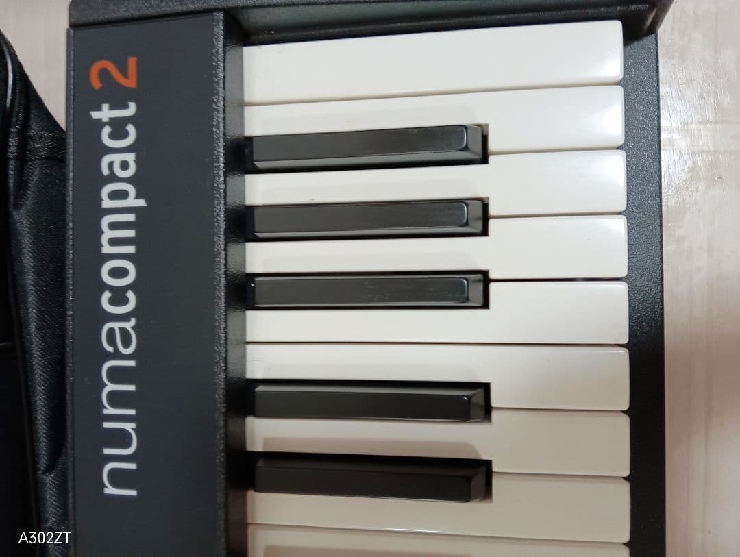 numacompat 2 88鍵 電子キーボード　キャリングケース付き