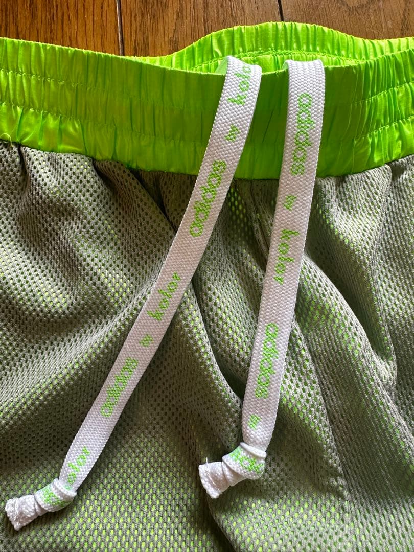 アディダス×kolor コラボ　パンツ　Mサイズ　グリーン