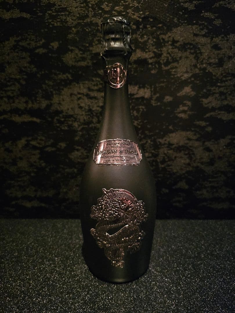 【未開栓】ドラゴン＆タイガー ドラゴン　ブラン・ド・ブラン