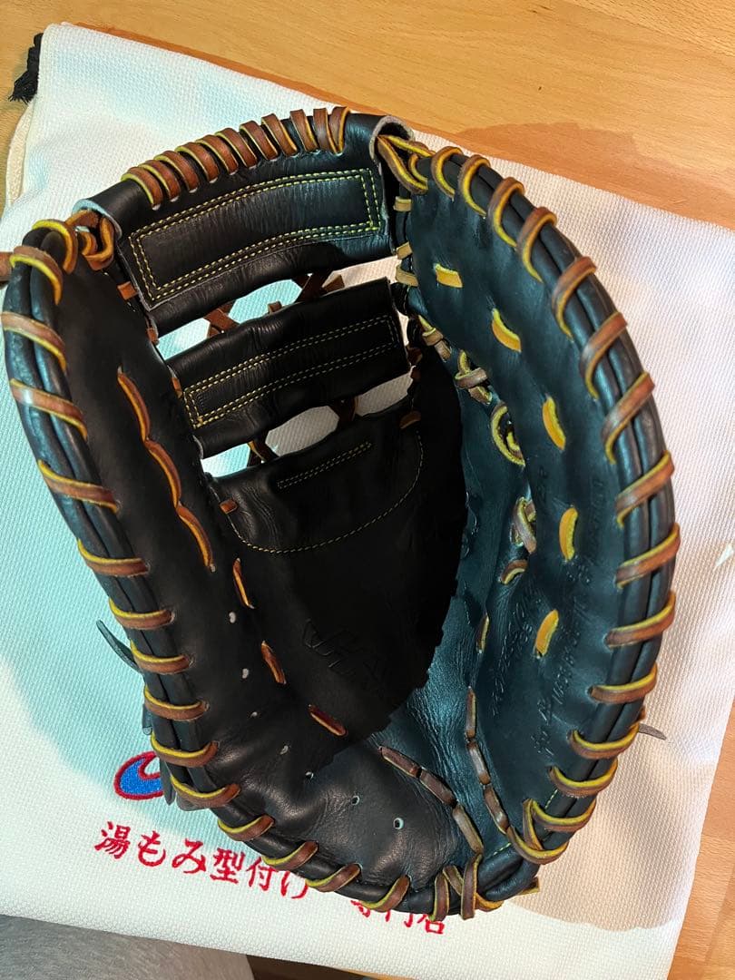 新品　湯もみ型付け済み　硬式ファーストミット　ハタケヤマ　K-F03