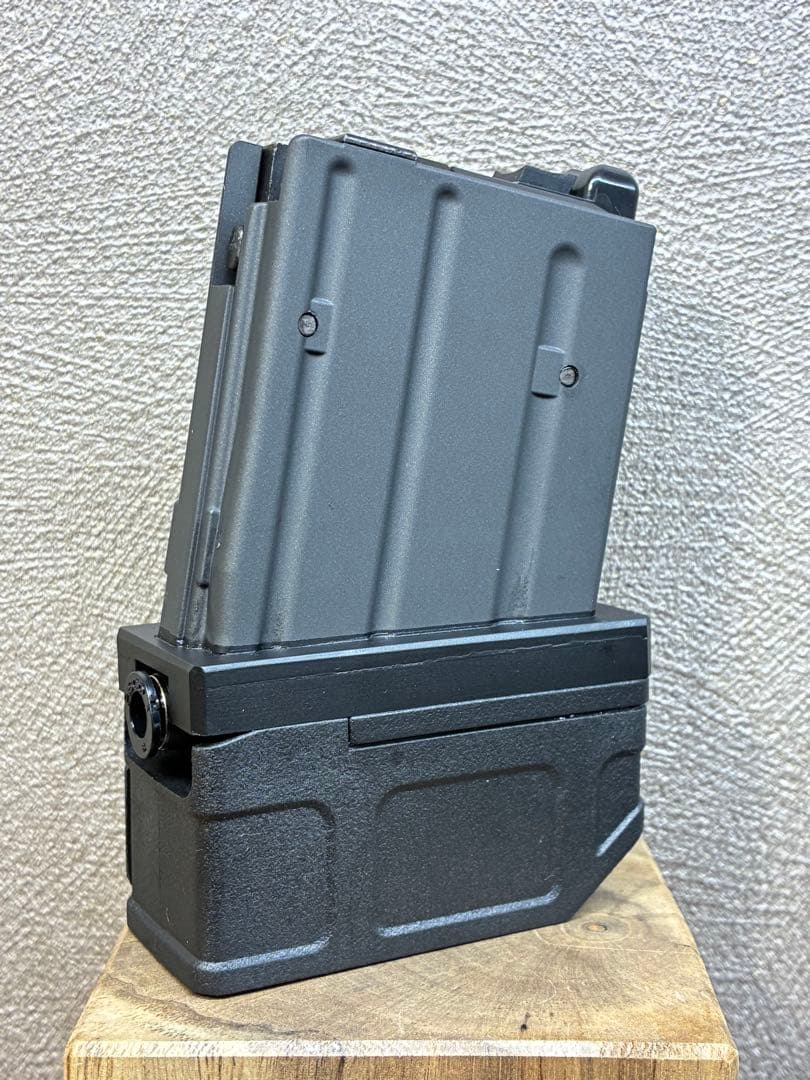R7-13 東京マルイ GBB M4 マガジンアダプター 外部ソース仕様