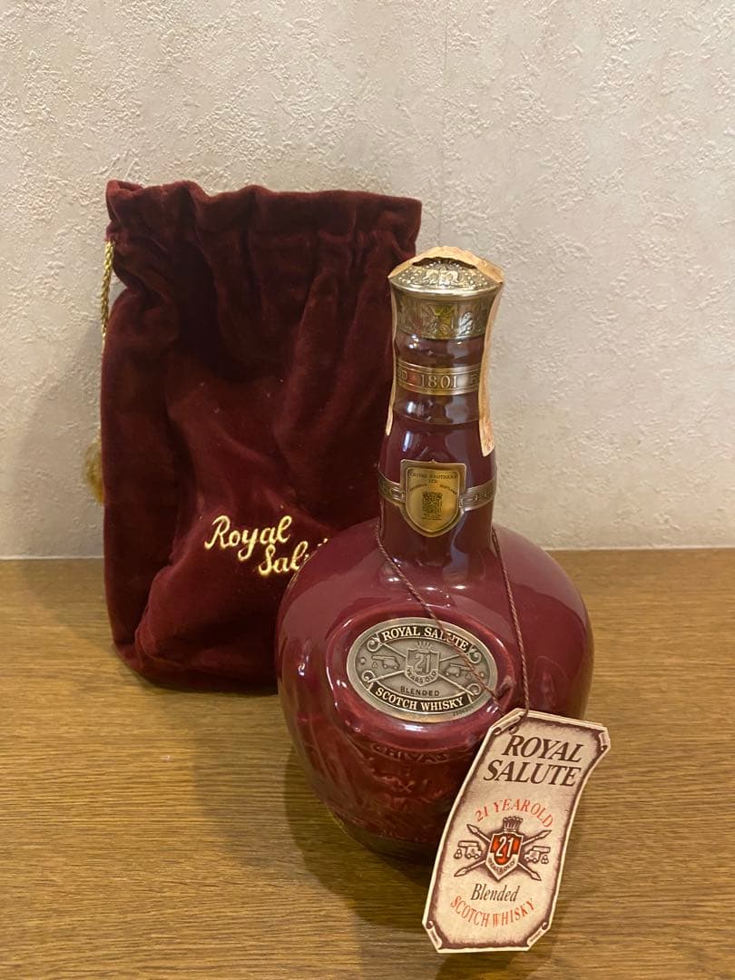 【箱無し】【未開封】 Salute 21年 Scotchwhisky