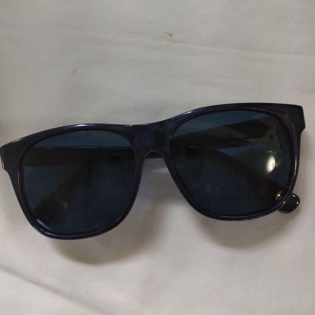 柴田恭兵ブルーマーブルサングラス