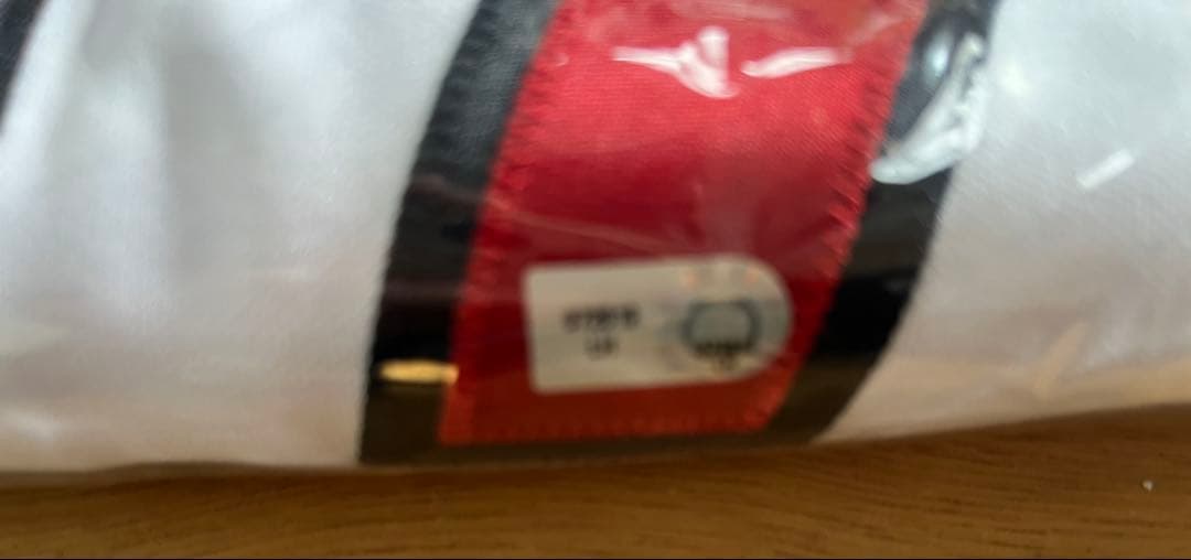 【MLB鑑定済】ボストン・レッドソックス サイン入りジャージ 37 岡島 秀樹