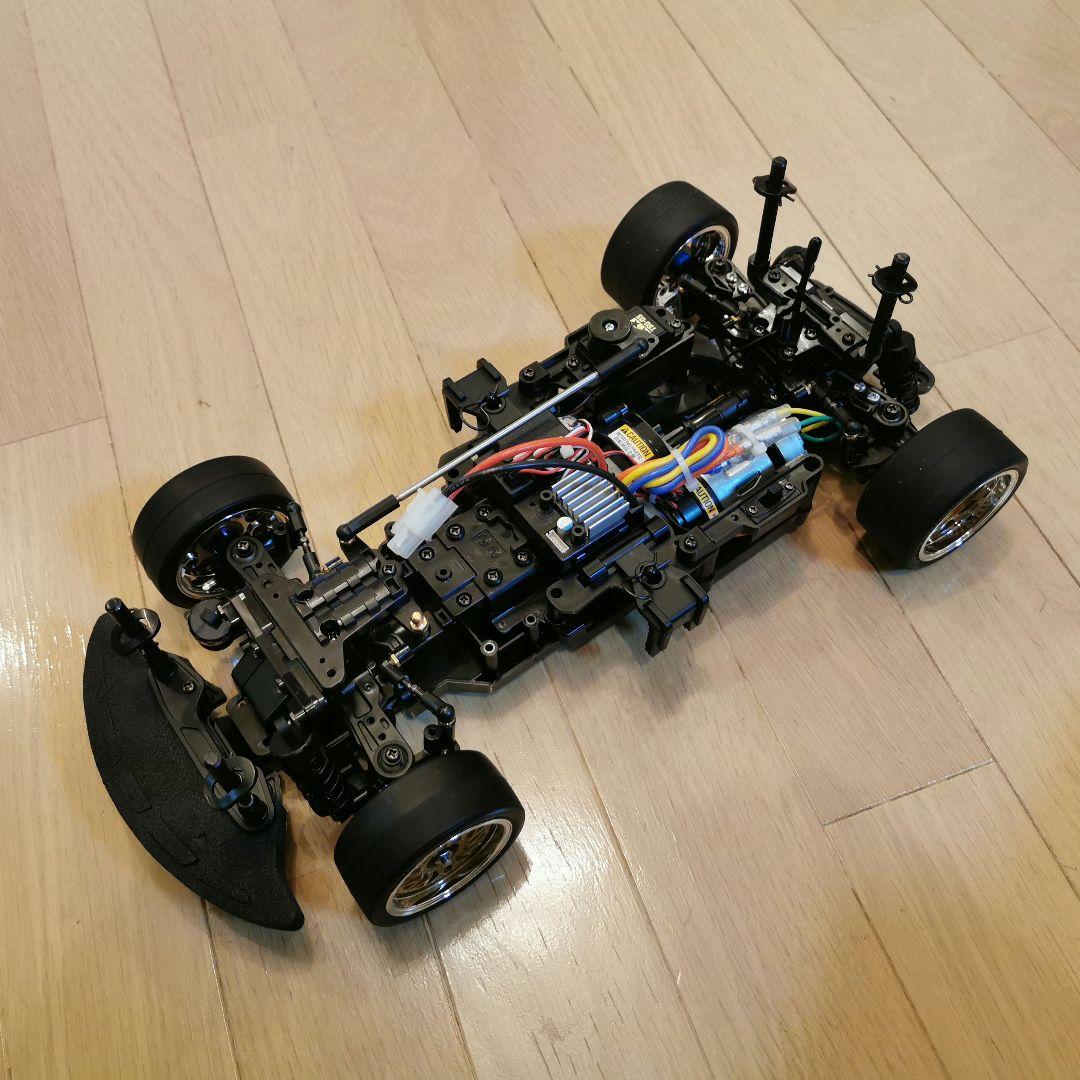 イ*ズ様 TOYOTA SUPRA 1/10スケールラジコンカー