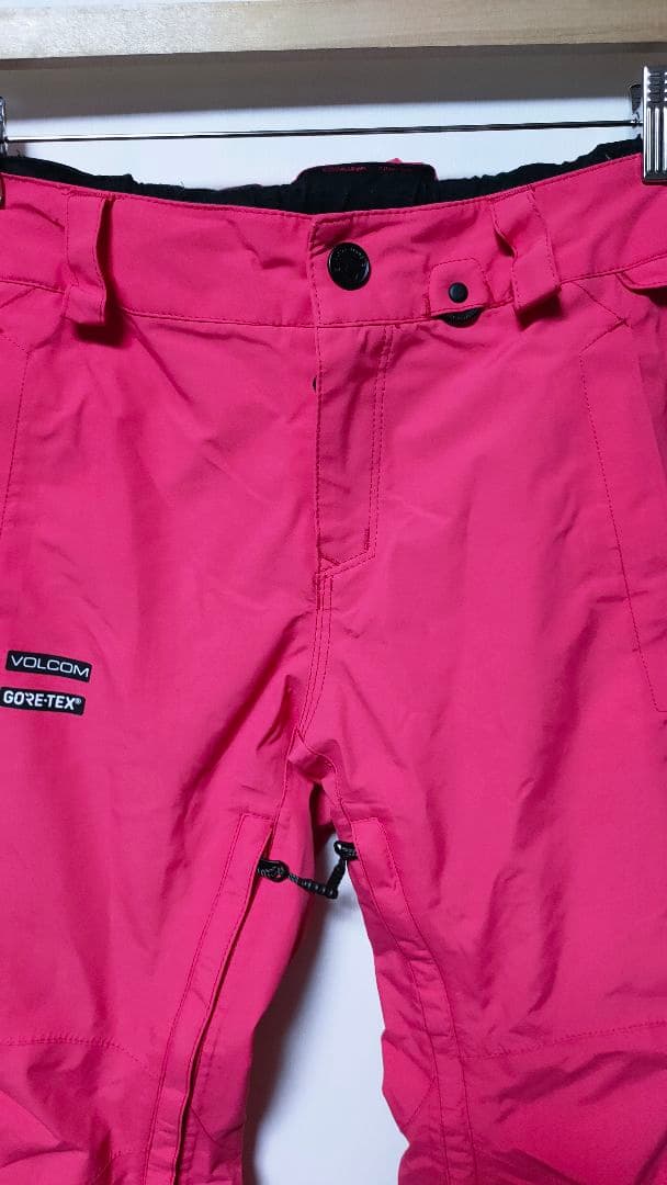 【 VOLCOM ボルコム】 スノーボードウェアパンツ ズボン ゴアテックス
