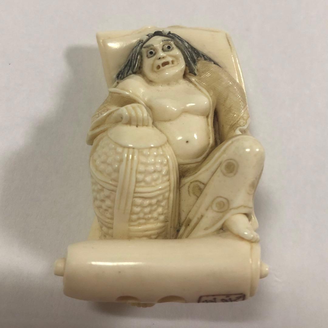 天然素材　鬼彫刻　根付　置物