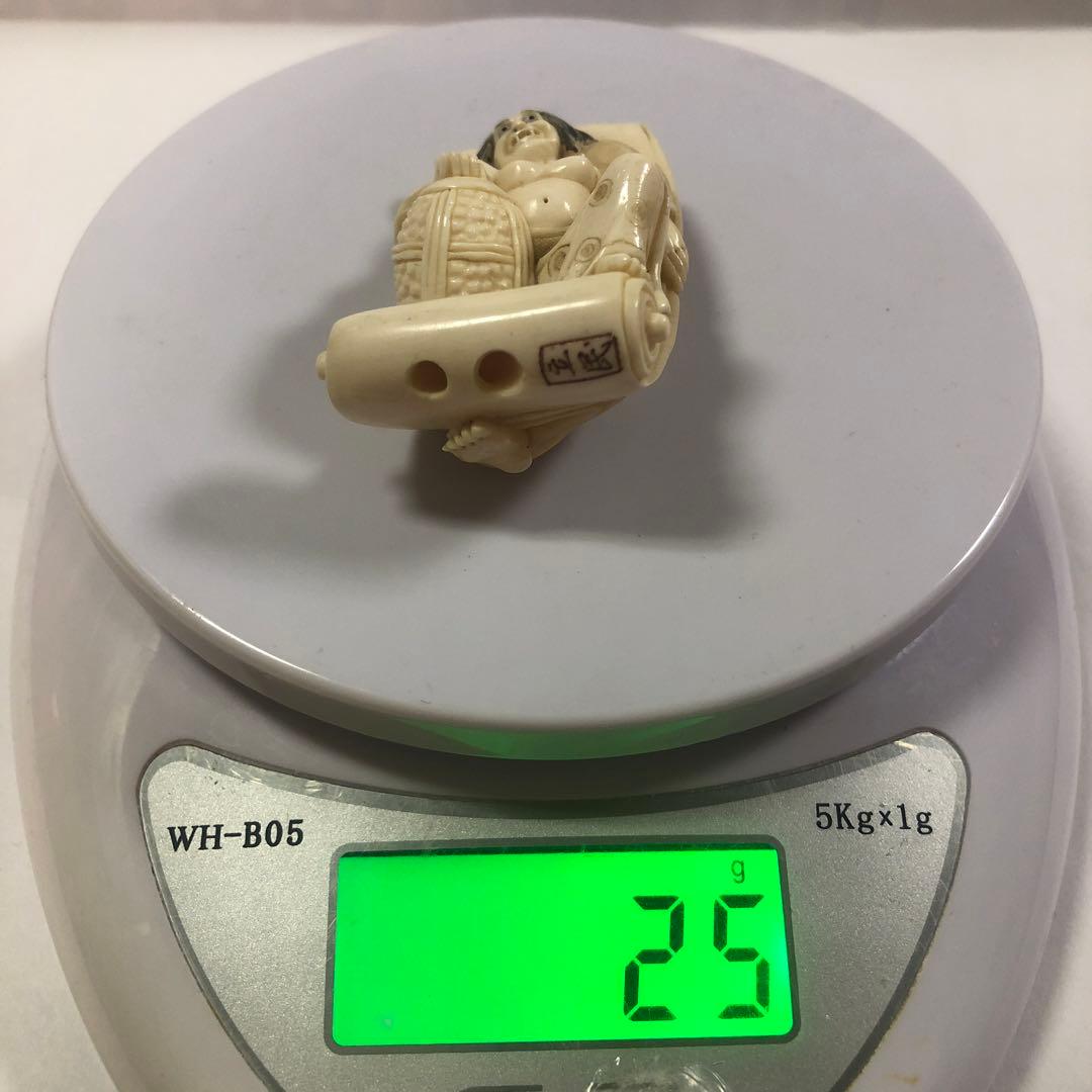 天然素材　鬼彫刻　根付　置物