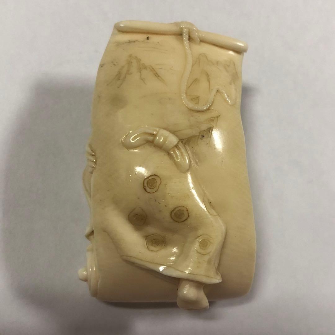 天然素材　鬼彫刻　根付　置物