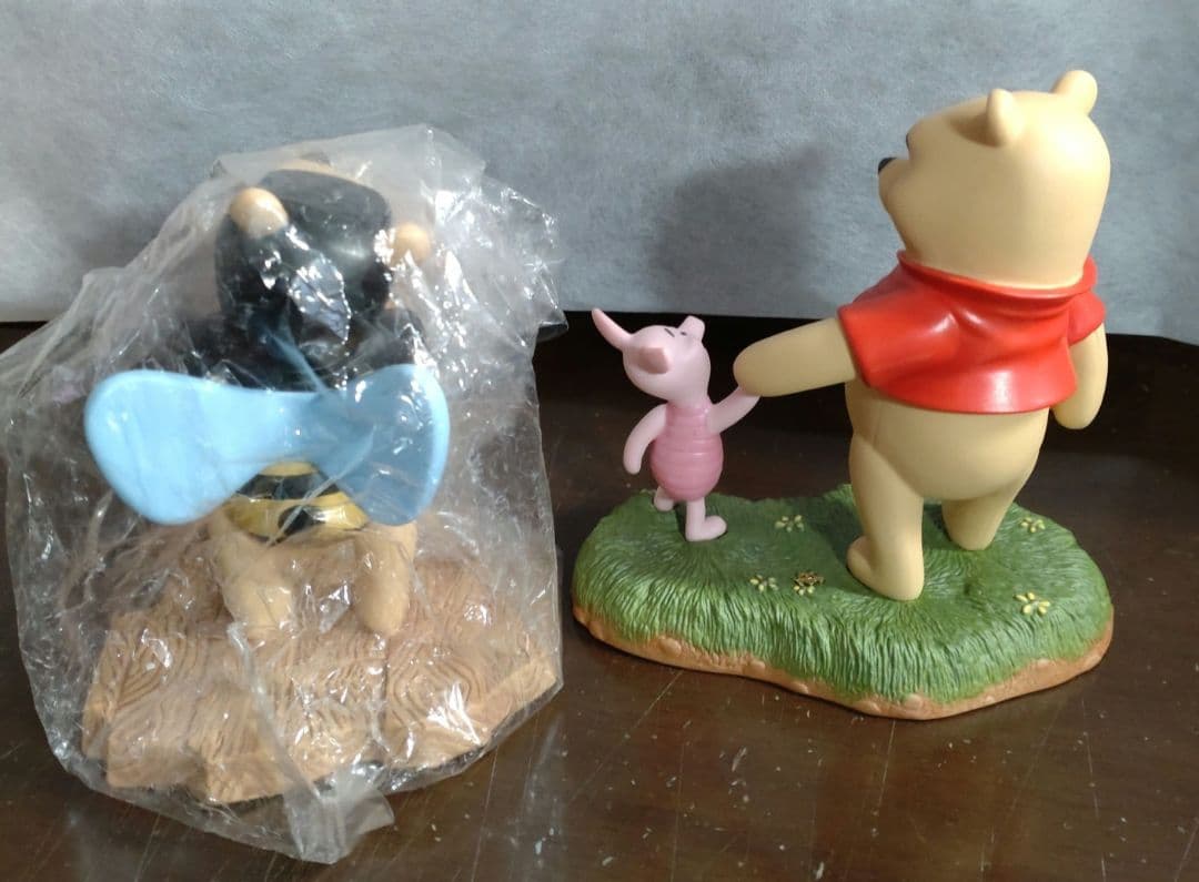 くまのプーさん&ピグレット　ハロウィン仮装峰ハチパンプキンディズニーストアー陶器