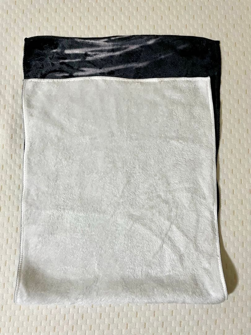 UVERworld ニルズ×AKR オリジナルTシャツセット 紙袋付属