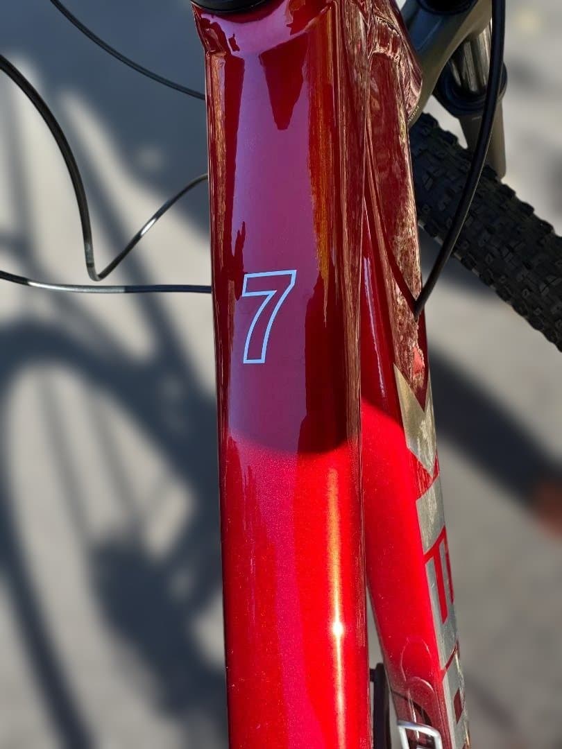 【引取限定】TREK Marlin 7 Gen 3 XL 2026