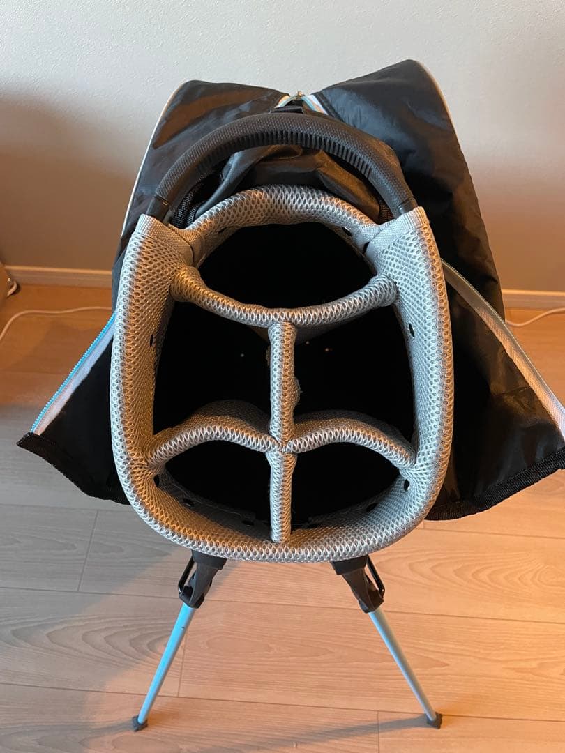 代官山ゴルフ倶楽部オリジナルのゴルフバッグ・キャディバッグ