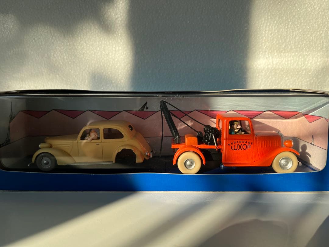 タンタンの冒険 TINTIN ミニカー　レッカー車