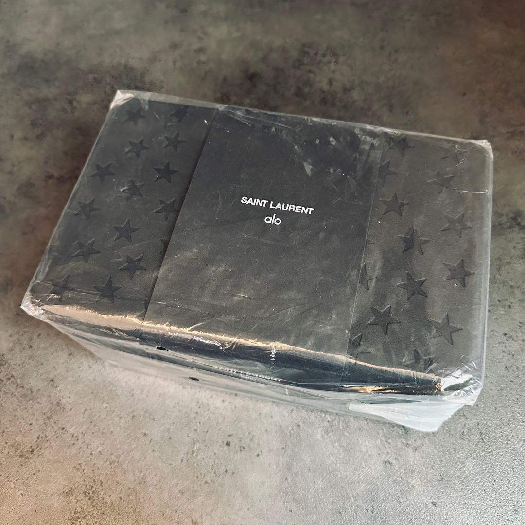 希少✨Saint Laurent × Alo コラボ スター　ロゴ　ヨガブロック