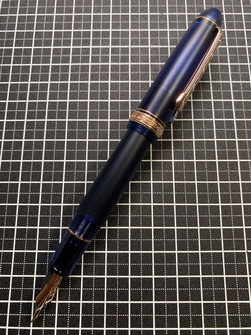PLATINUM CENTURY #3776 インディゴの街　万年筆　字幅F