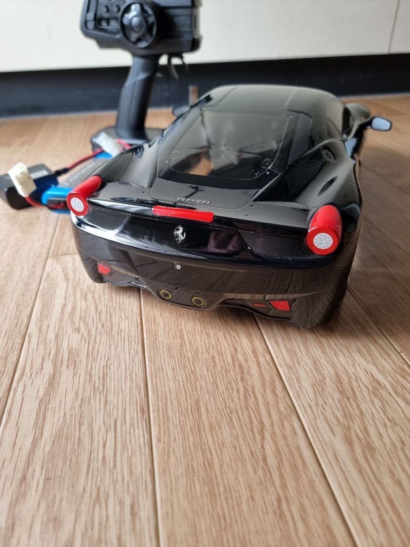 タミヤ TT02 シャーシとフェラーリ 458 イタリア ボディ