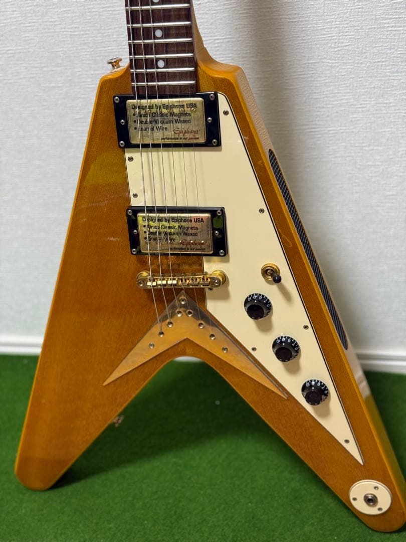 ギター Epiphone 1958 Korina Flying V