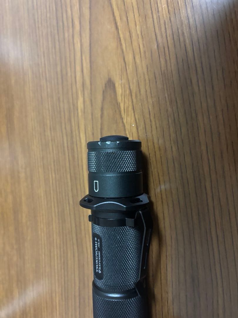 田村装備開発　受注生産品TSUKUYOMI9 VR3フラッシュライト