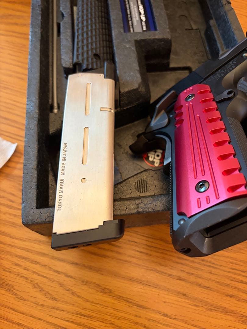 美品 東京マルイ STRIKE.45 ガスガン　カスタムパーツ付き