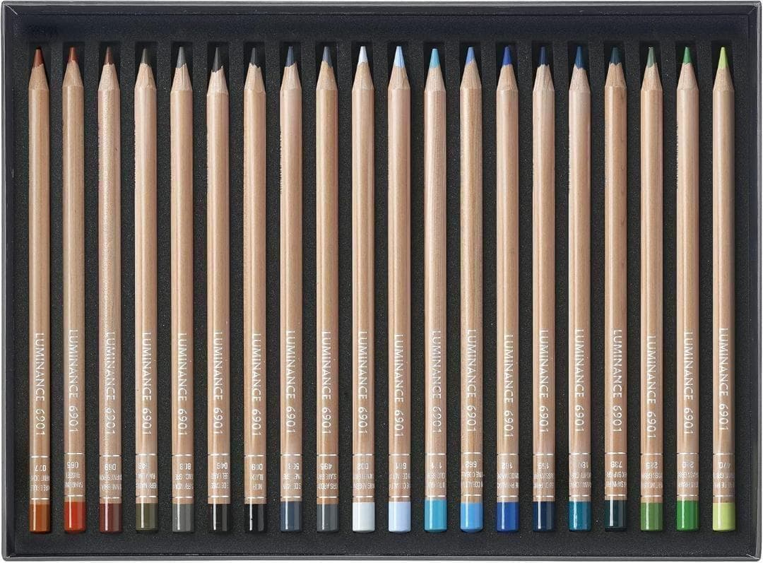 【新品未使用】CARAN D'ACHE LUMINANCE6901 40色セット