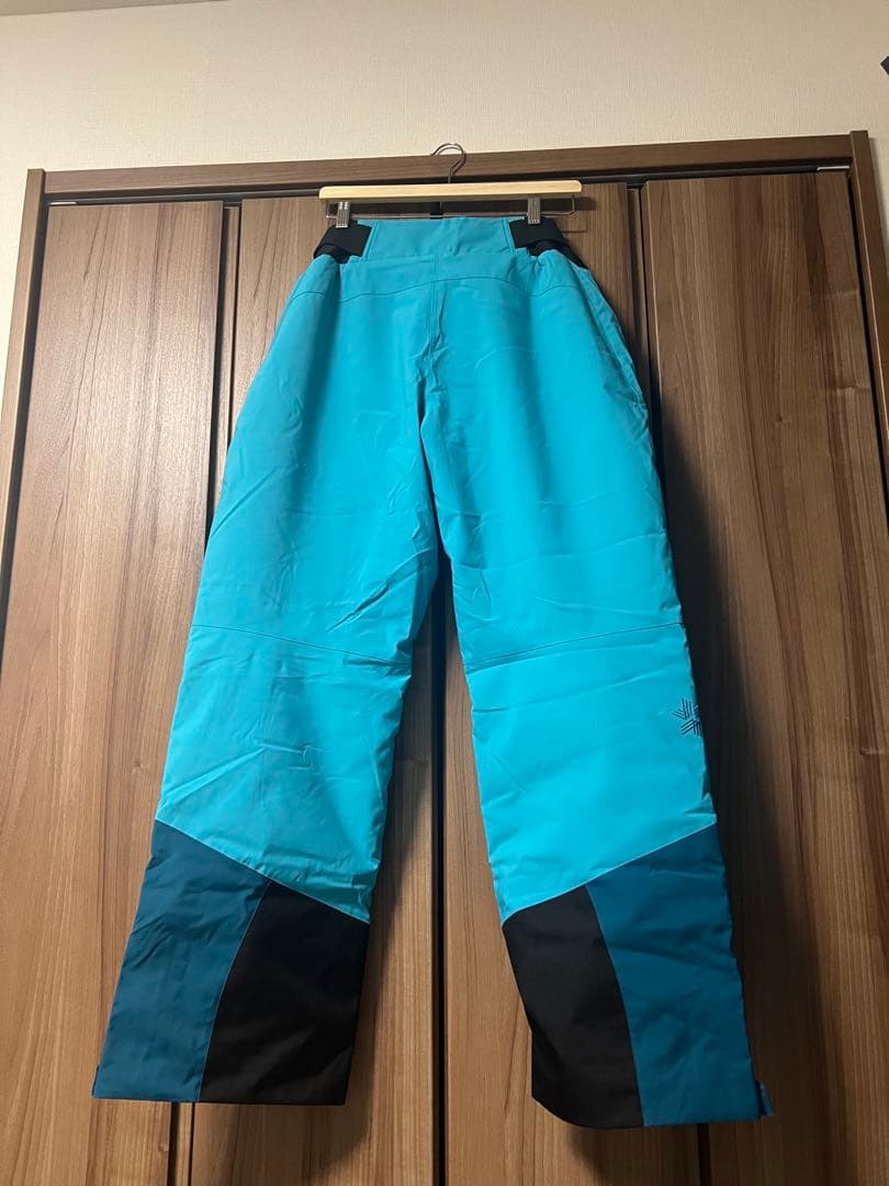 Goldwin スキー・スノーボードウェア　新品タグ付き