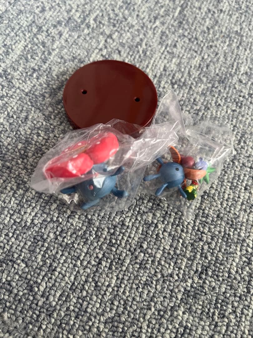 即購入可　袋未開封　立体ポケモン図鑑　ナゾノクサ　クサイハナ　ラフレシア