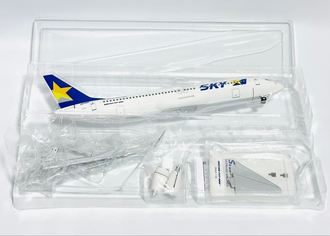 クロスウィング 1/130 B737-800 SKYMARK Ever Rise