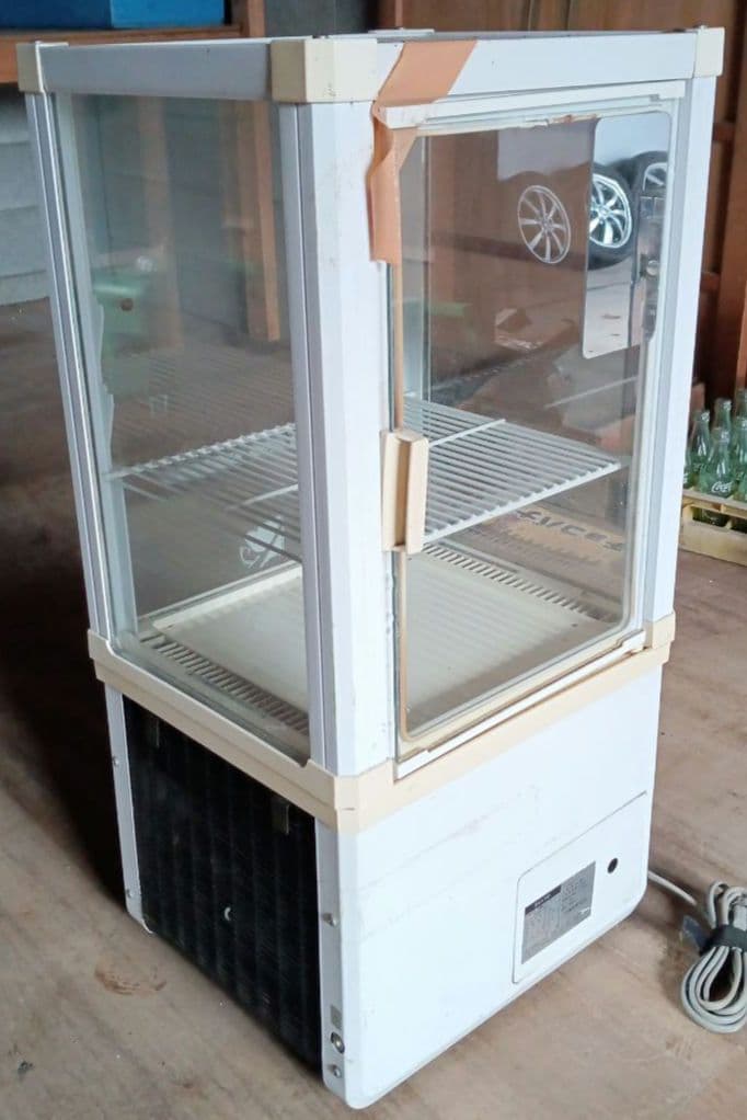 サンヨー 冷蔵ショーケース