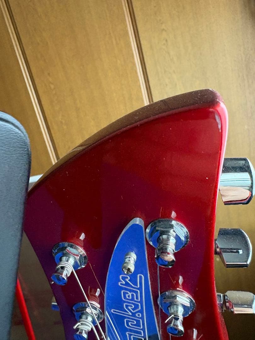 RickenbackerLimited620 Mirror Ruby ケース付き