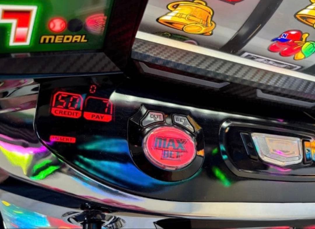 パチスロ実機【ファミスタ 回胴版】不要機付 無段階ボリューム付 送料無料❗️