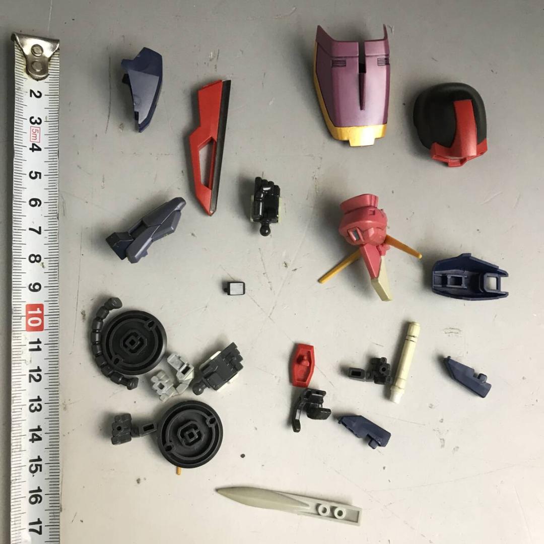 ガンプラ プラモデル 完成品 ガンダム 11体 部品 パーツ 機動戦士