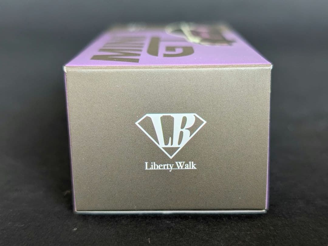 MINI GT 1/64 LBWK  M4 パープルグリーンメタリック