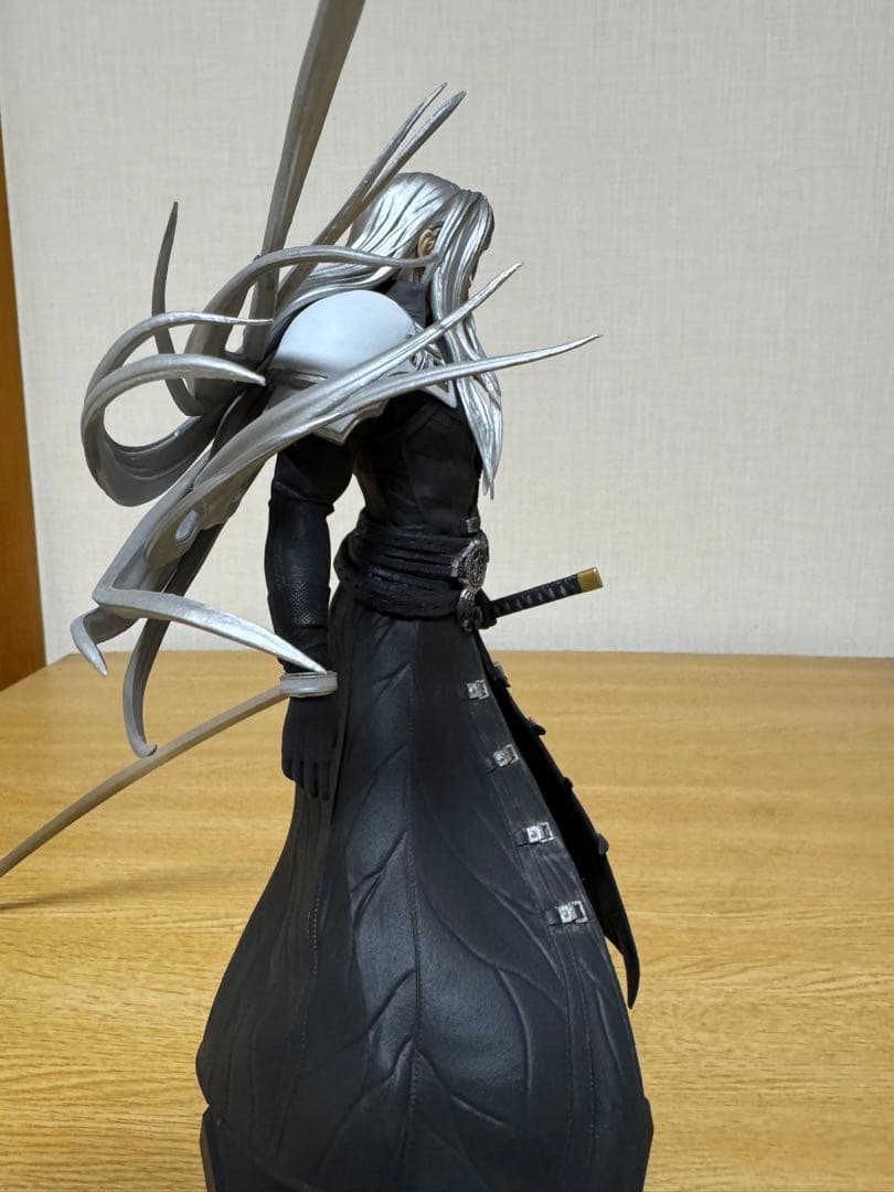 FF7リメイク発売記念くじラストワンセフィロスフィギュア開封品つや消し加工あり