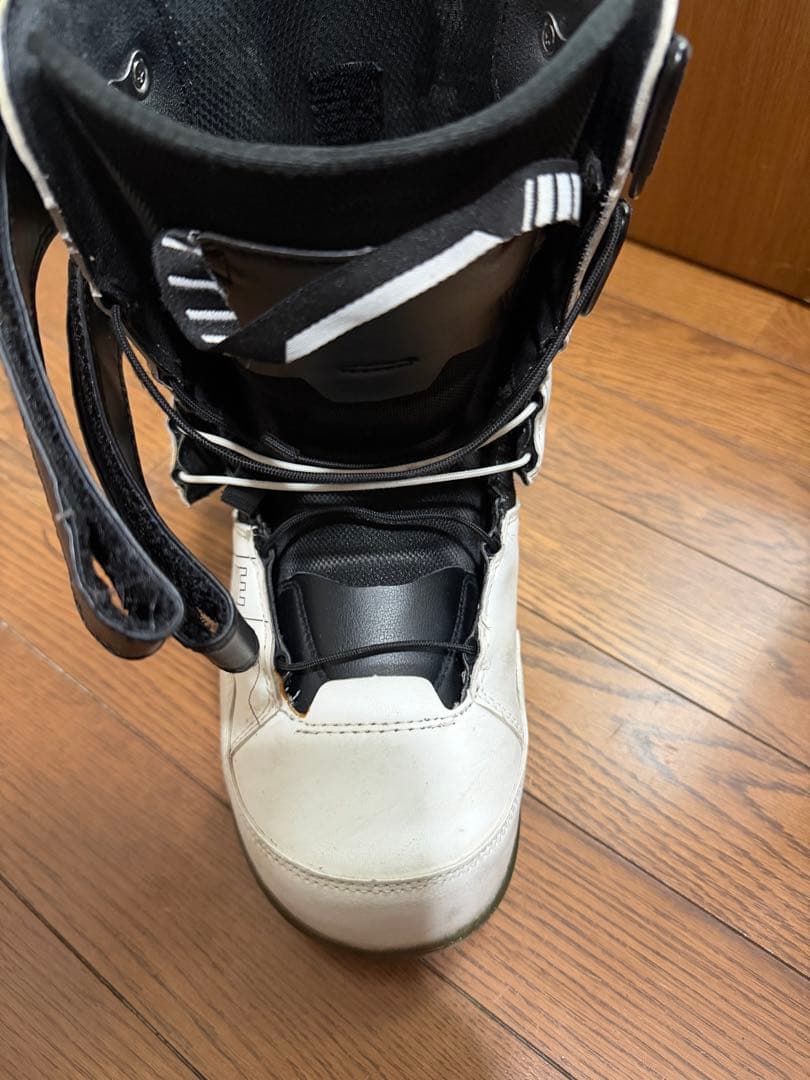 DEELUXE TEAM ID 26.5 インナーは新品未使用のアタリブーツ