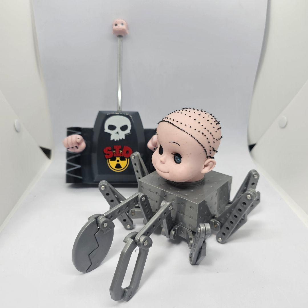 トイストーリー　ベビーフェイス　ラジコン