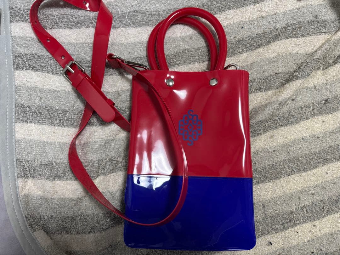 【理芽】STRANGE GIRL CLUB×nana-nanaコラボA5バッグ