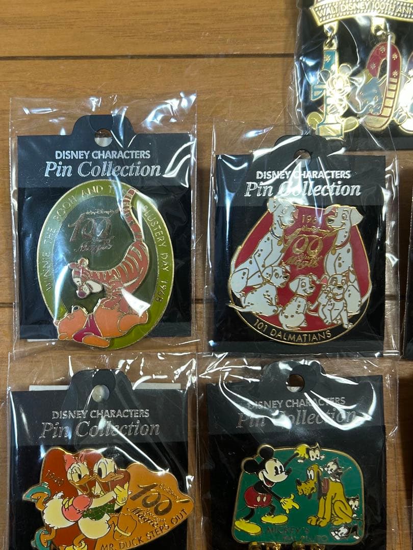 ディズニー 100周年 ピンバッチ 13個セット