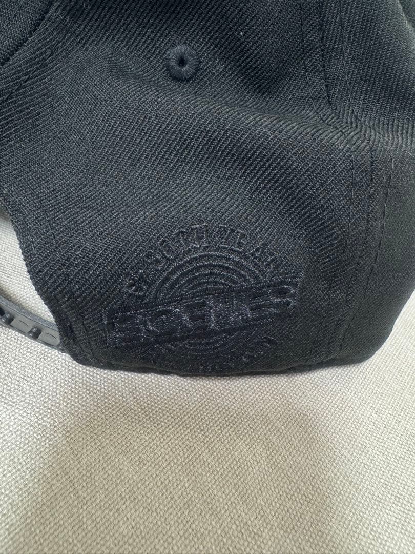 【新品タグ付き】大人サイズ　New Era 9FIFTY B'z