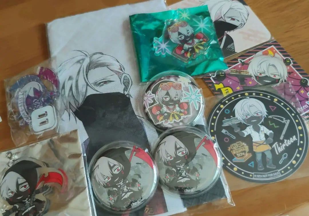 キャラクターグッズセット（缶バッジ・アクリル等）コンパス13詰め合わせ