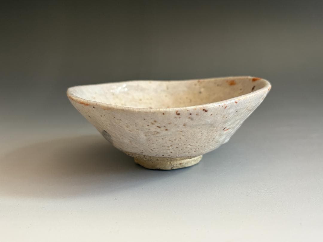 加藤春泰　志野舟絵　平茶碗　即中斎書付　銘「清友」　茶道具　表千家