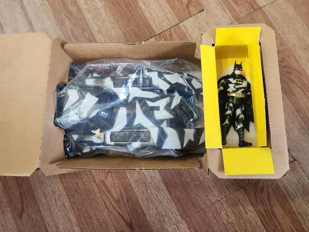 ケナー　カモアタック　バットモービル 　バットマンリターンズ　国内未発売　未使用