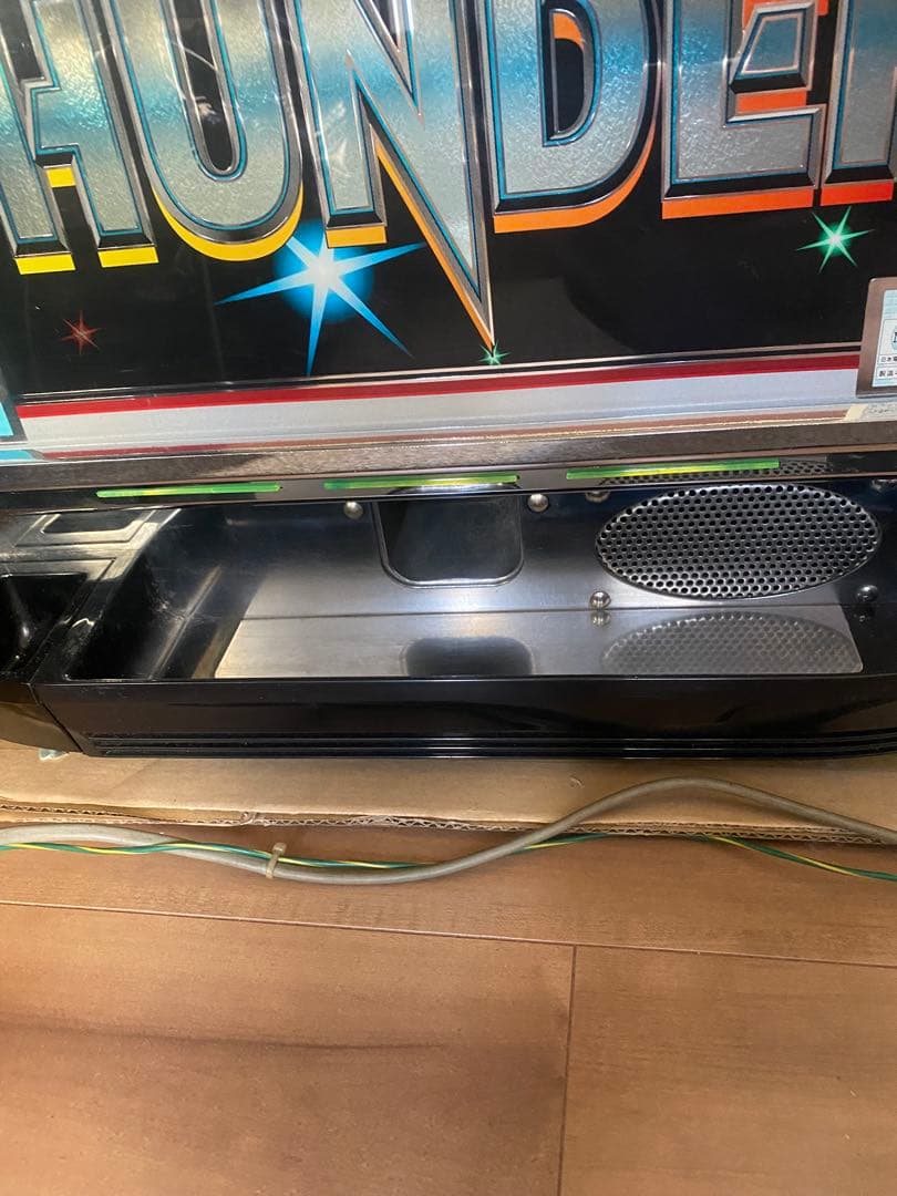 サンダーV 中パネルフルLED仕様 不要機付 パチスロ実機 4号機