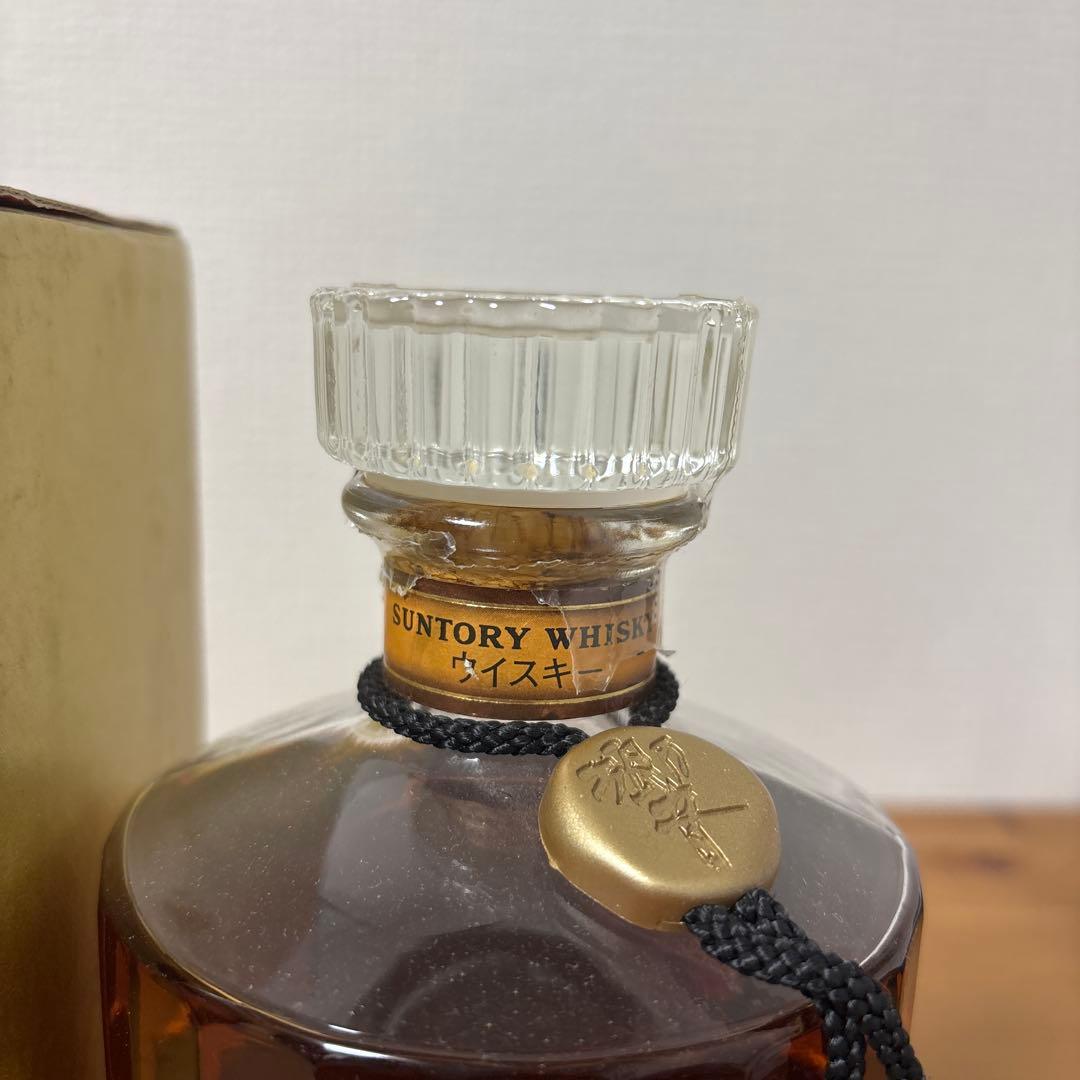 サントリーウイスキー響　裏ゴールドラベル　旧ボトル　箱付き　未開栓 ❸
