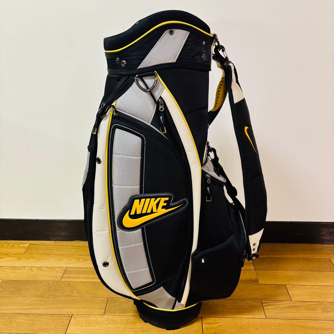 【希少品】NIKE ゴルフ　キャディバッグ　送料込み