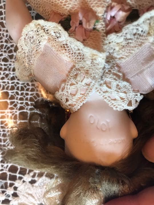 ハンドメイド ビスクドール➊ ドールスタンド付き