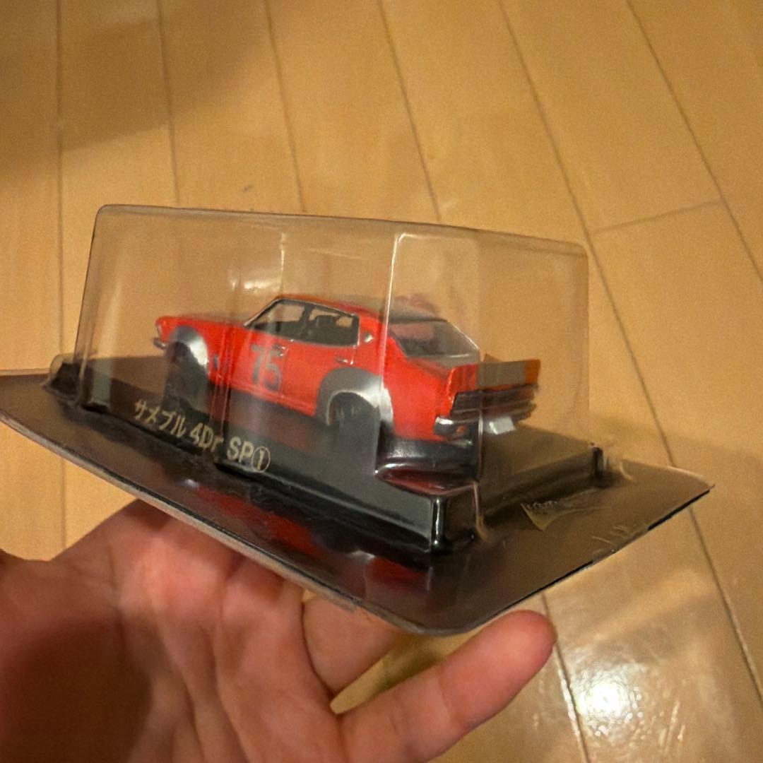サンプル 4dr SP1 赤 ミニカー