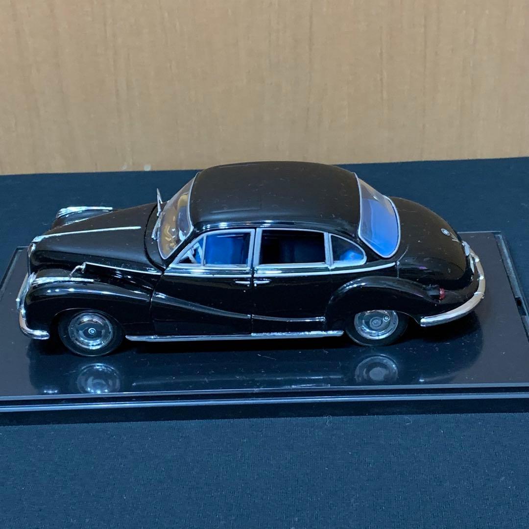  502 モデルカー クラシックカー　ダイキャスト　ミニカー